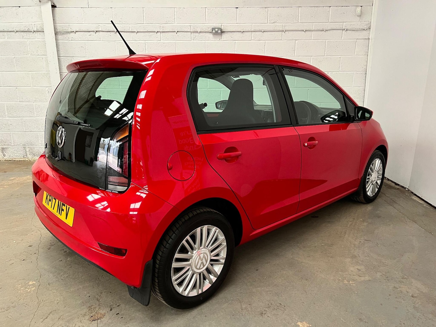 Used Volkswagen up! 2017 for sale - 77783842: Photo 12