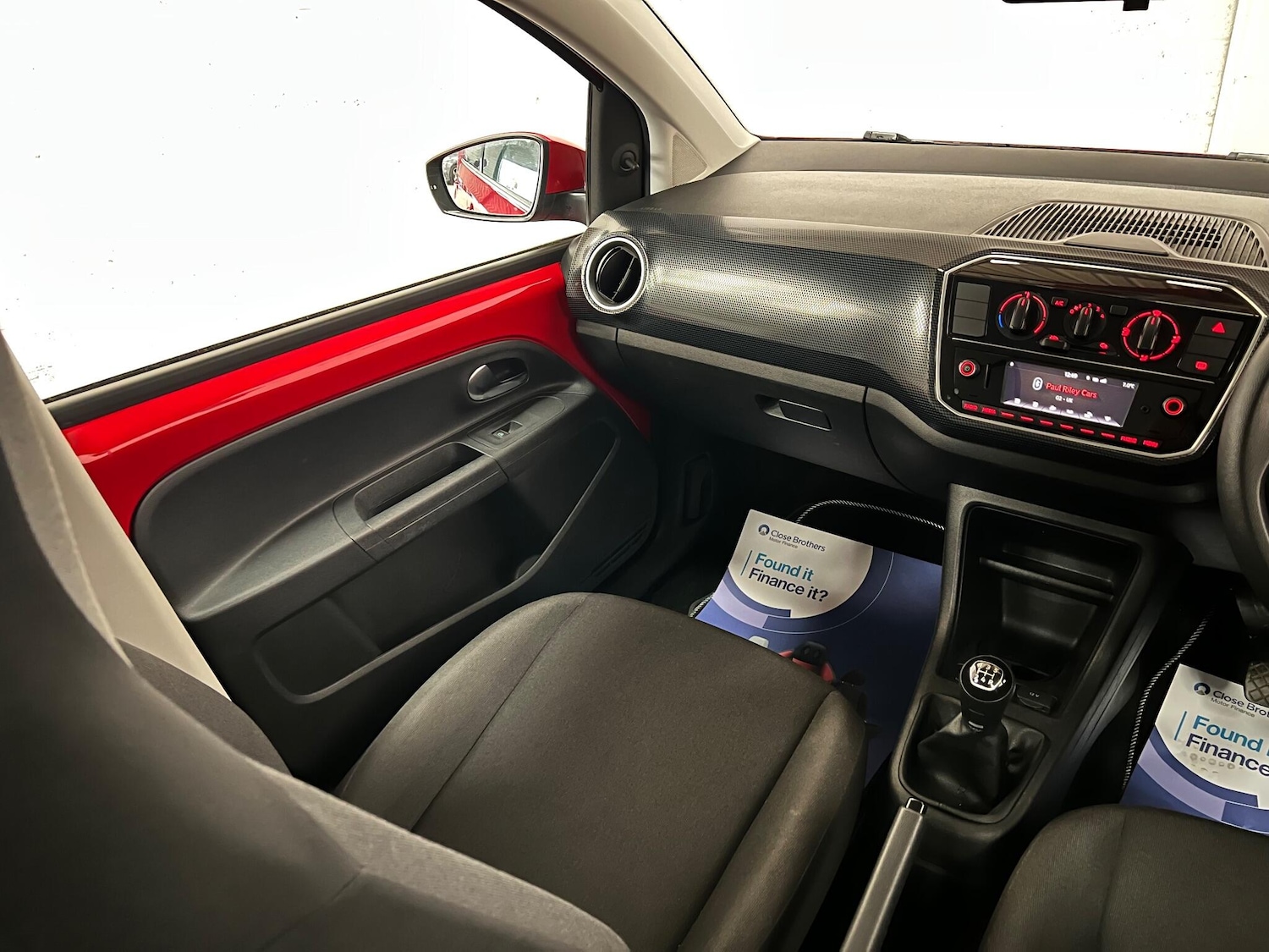 Used Volkswagen up! 2017 for sale - 77783842: Photo 18