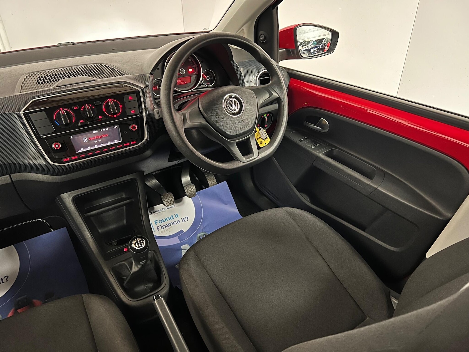 Used Volkswagen up! 2017 for sale - 77783842: Photo 20