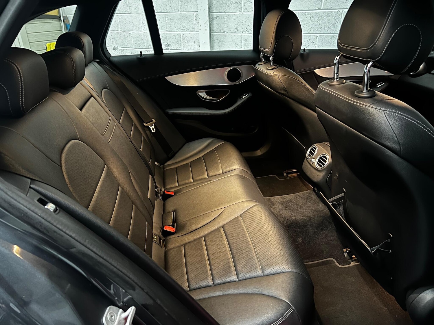 Used Mercedes-Benz C Class 2015 for sale - 77291607: Photo 31