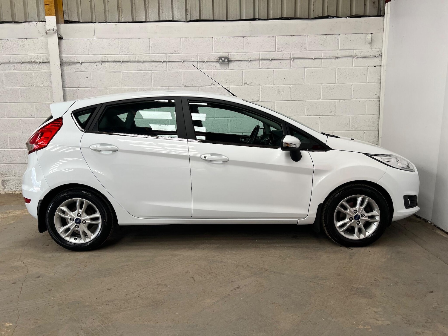 Used Ford Fiesta for sale - 78116585: Photo 4