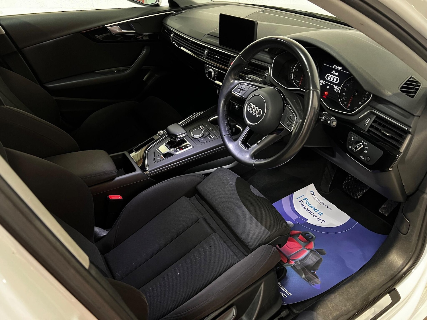 Used Audi A4 2017 for sale - 77305944: Photo 14