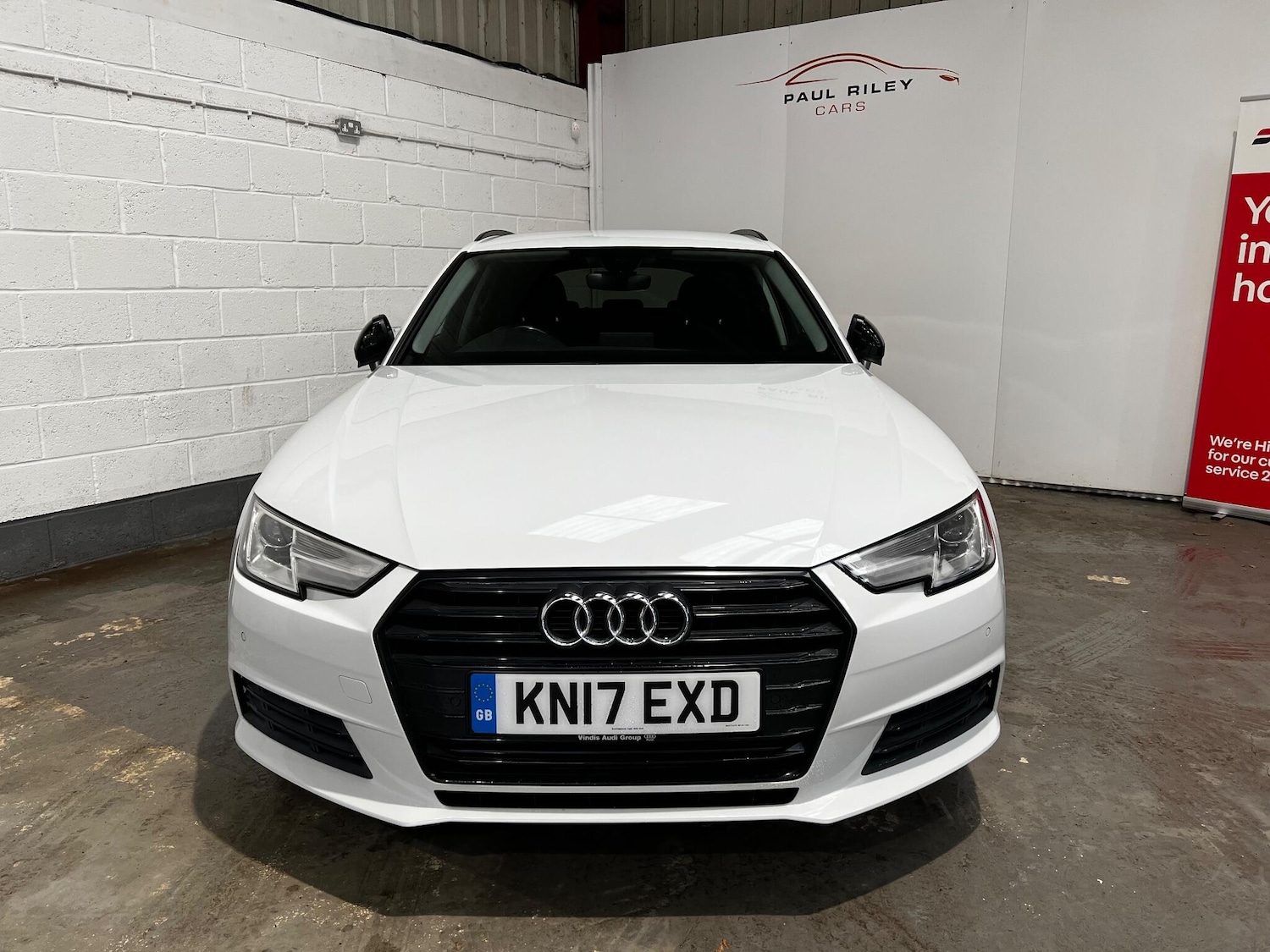 Used Audi A4 2017 for sale - 77305944: Photo 2