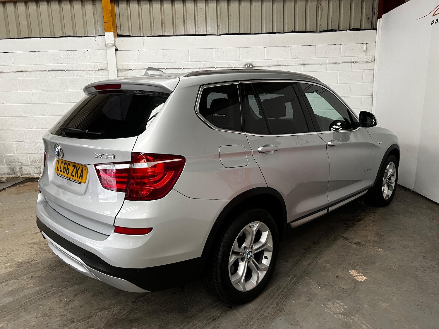 Used BMW X3 2016 for sale - 77574756: Photo 11