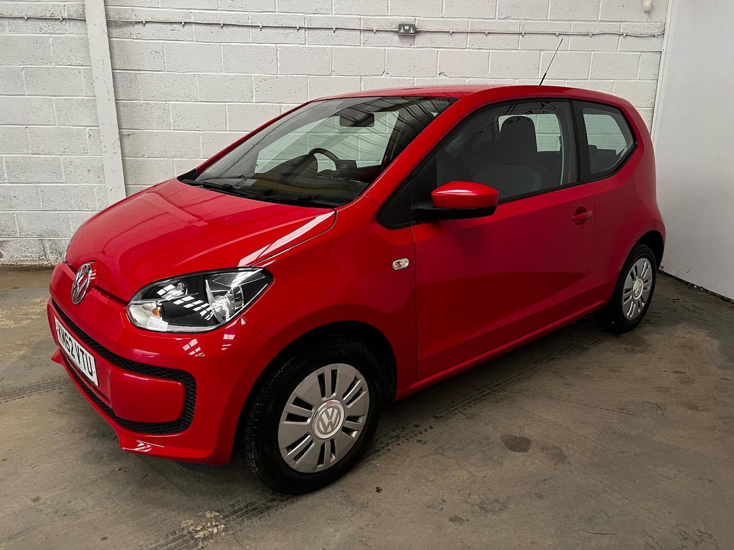 Used Volkswagen up! for sale - 77625378: Photo 2