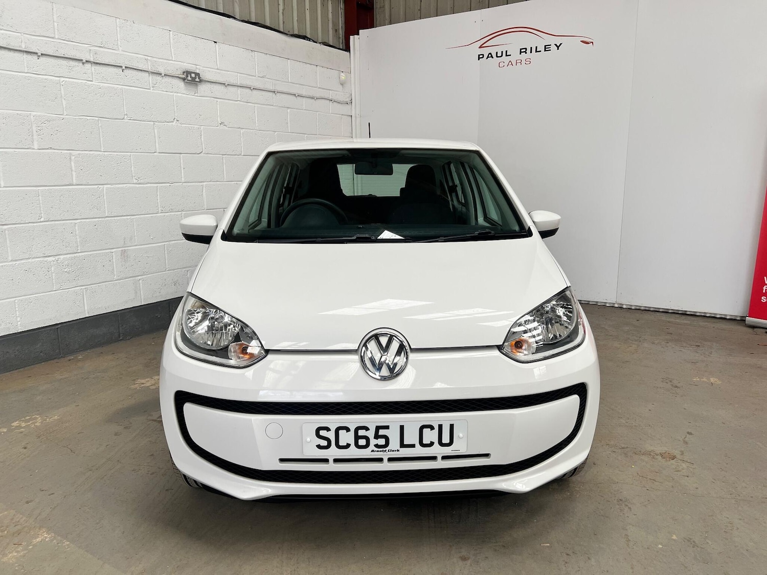 Used Volkswagen up! 2015 for sale - 77839215: Photo 2