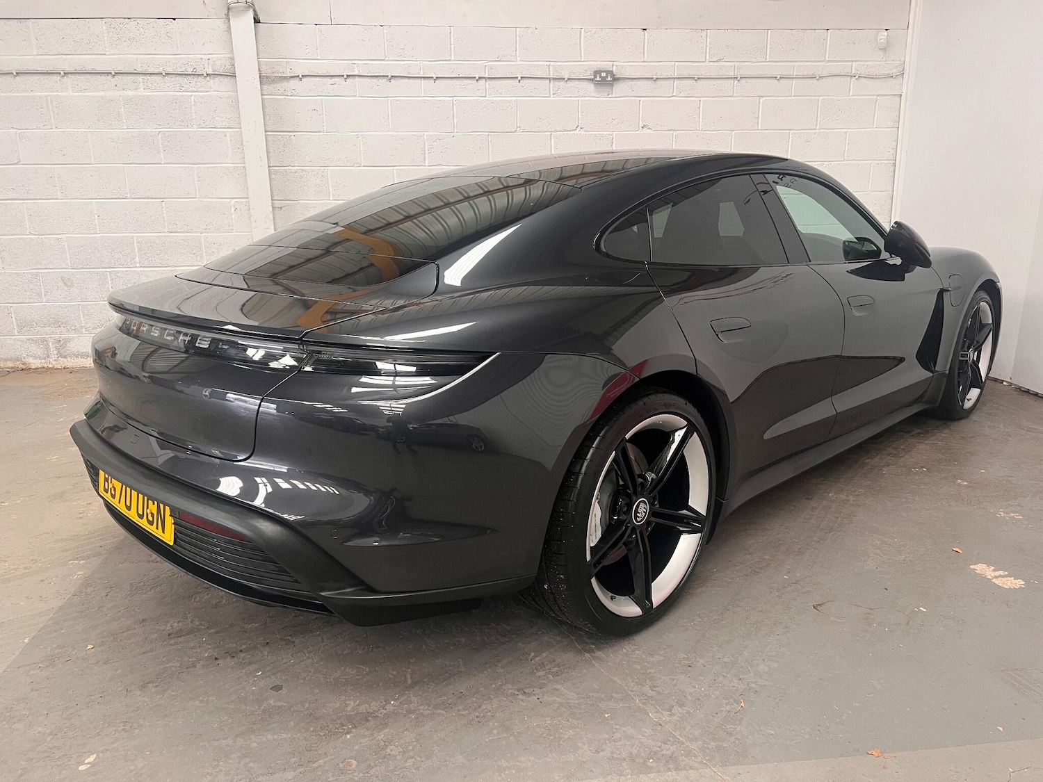 Used Porsche Taycan 2020 for sale - 77625738: Photo 13