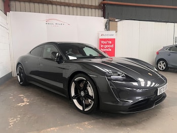 Used Porsche Taycan 2020 for sale - 77625738: Photo