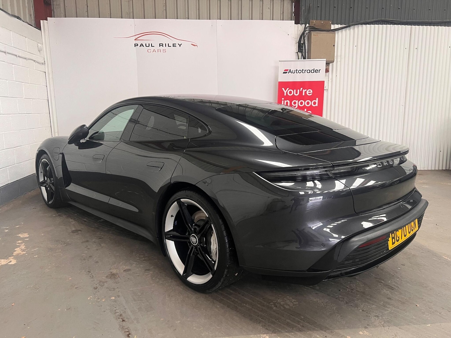 Used Porsche Taycan 2020 for sale - 77625738: Photo 6