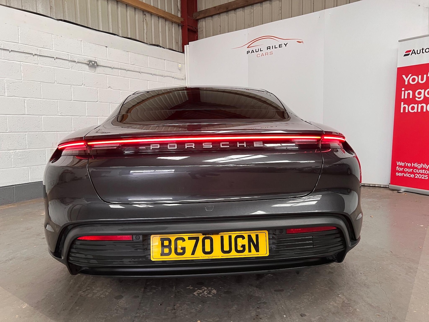 Used Porsche Taycan 2020 for sale - 77625738: Photo 8