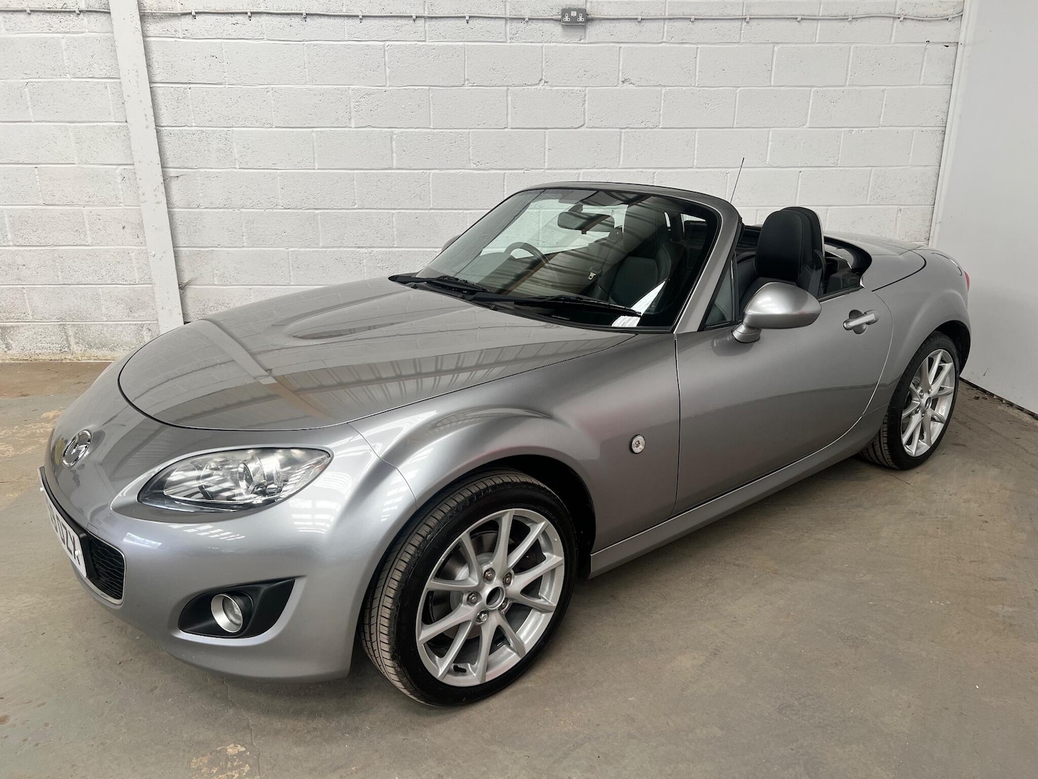 Used Mazda MX-5 2010 for sale - 78205457: Photo 5