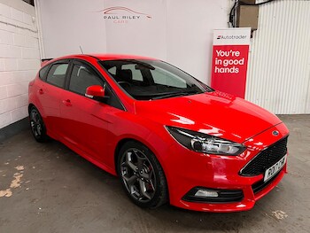 (17) - 2.0 TDCi ST-3 Powershift Euro 6 (s/s) 5dr