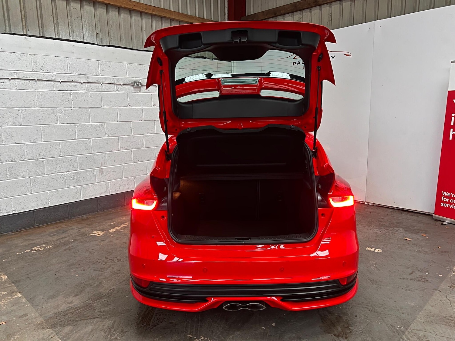 Used Ford Focus 2017 for sale - 77216098: Photo 8