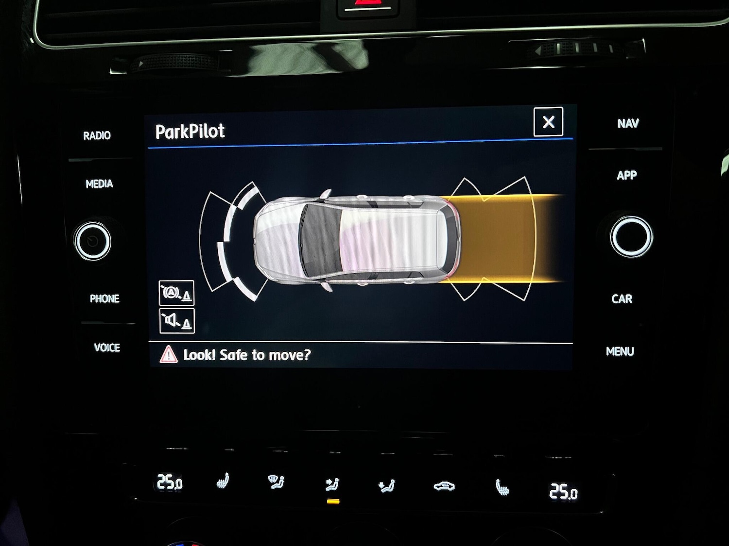 Used Volkswagen Golf 2018 for sale - 78047150: Photo 23