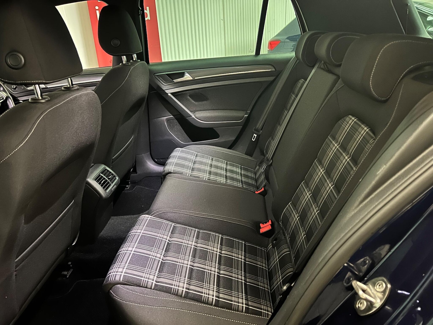 Used Volkswagen Golf 2018 for sale - 78047150: Photo 28