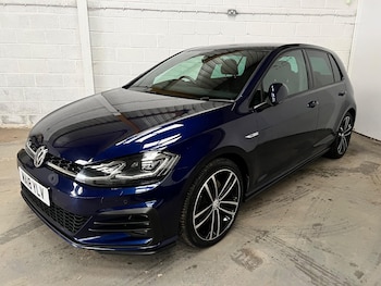 Used Volkswagen Golf 2018 for sale - 78047150: Photo