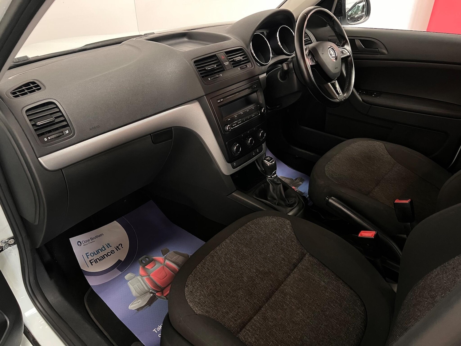 Used Skoda Yeti 2014 for sale - 77029981: Photo 16