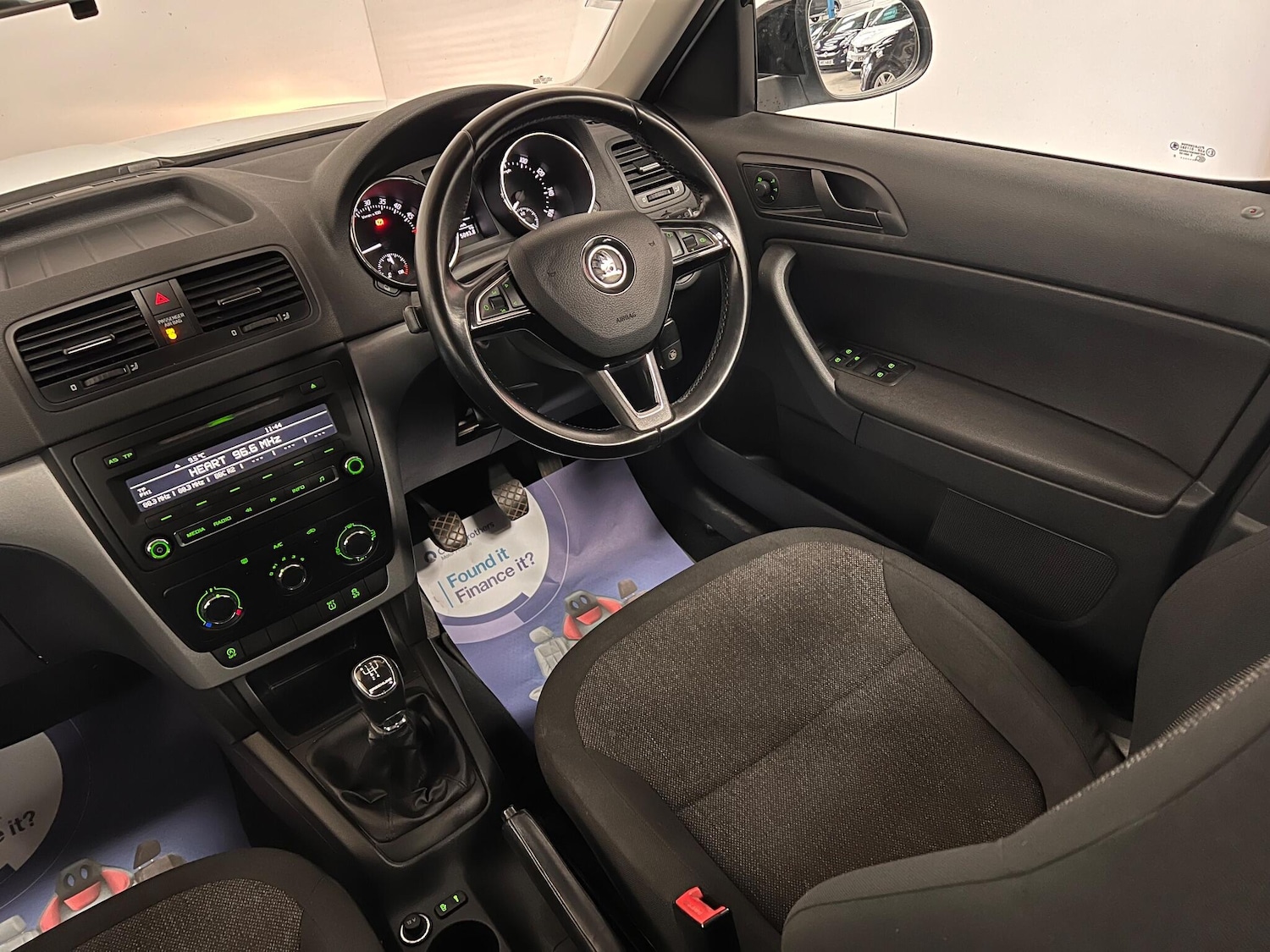 Used Skoda Yeti 2014 for sale - 77029981: Photo 19