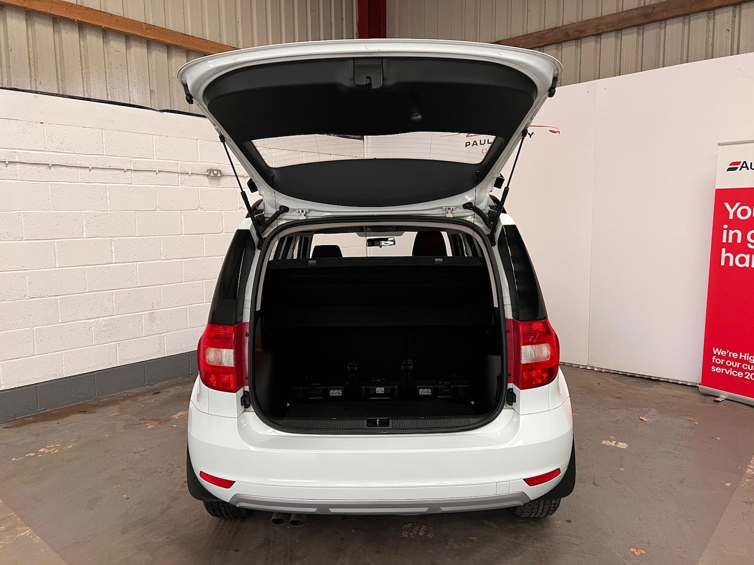 Used Skoda Yeti 2014 for sale - 77029981: Photo 9