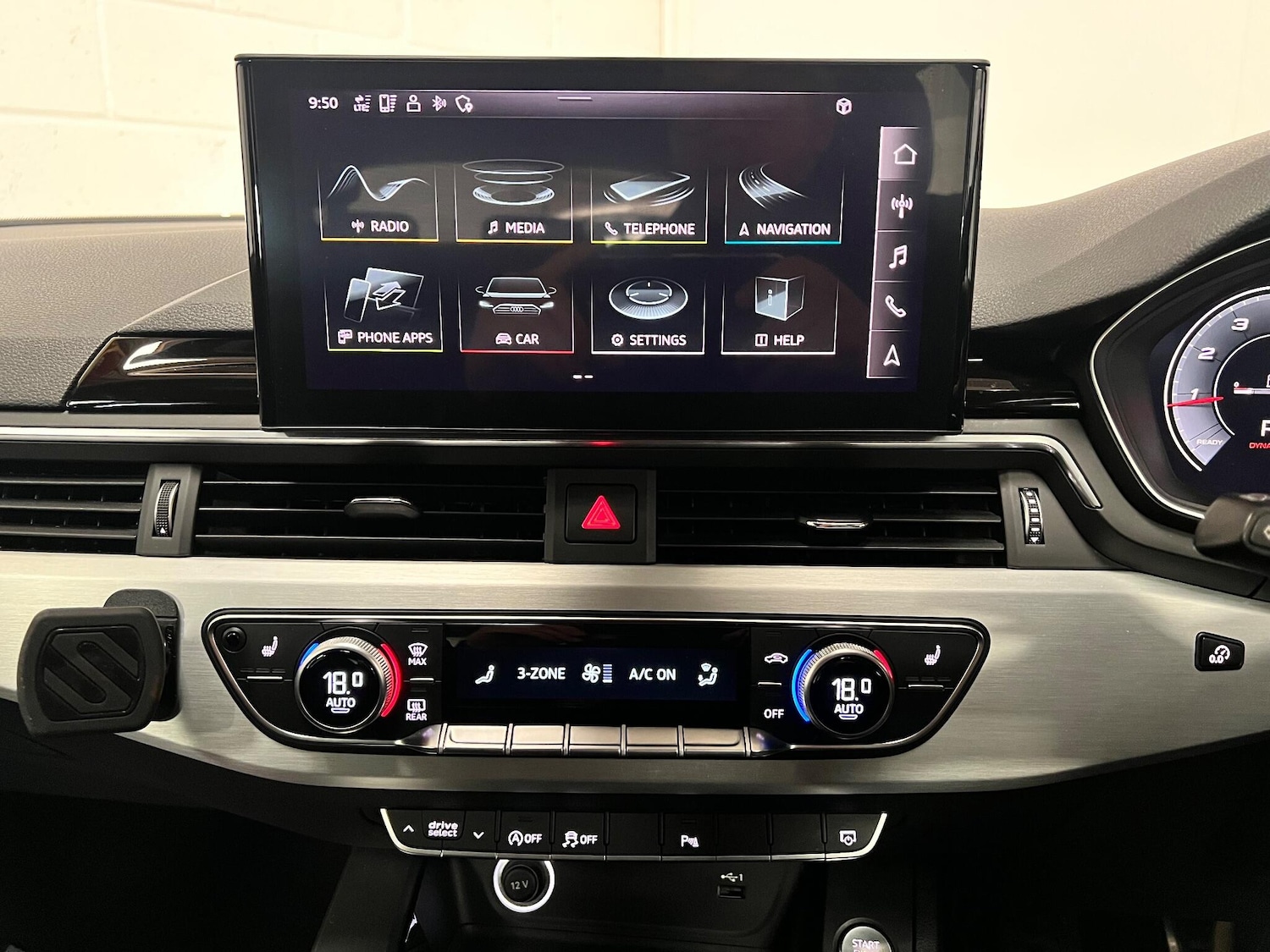 Used Audi A4 2019 for sale - 77970755: Photo 23