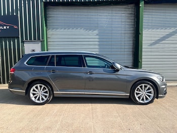 Used Volkswagen Passat 2016 for sale - 78528357: Photo