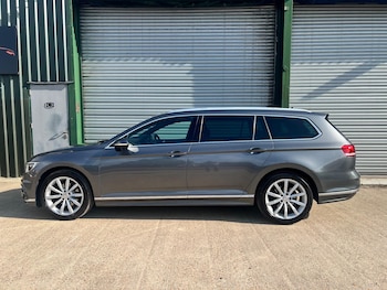Used Volkswagen Passat 2016 for sale - 78528357: Photo