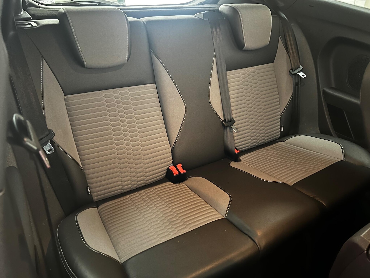 Used Ford Fiesta 2015 for sale - 77598324: Photo 25