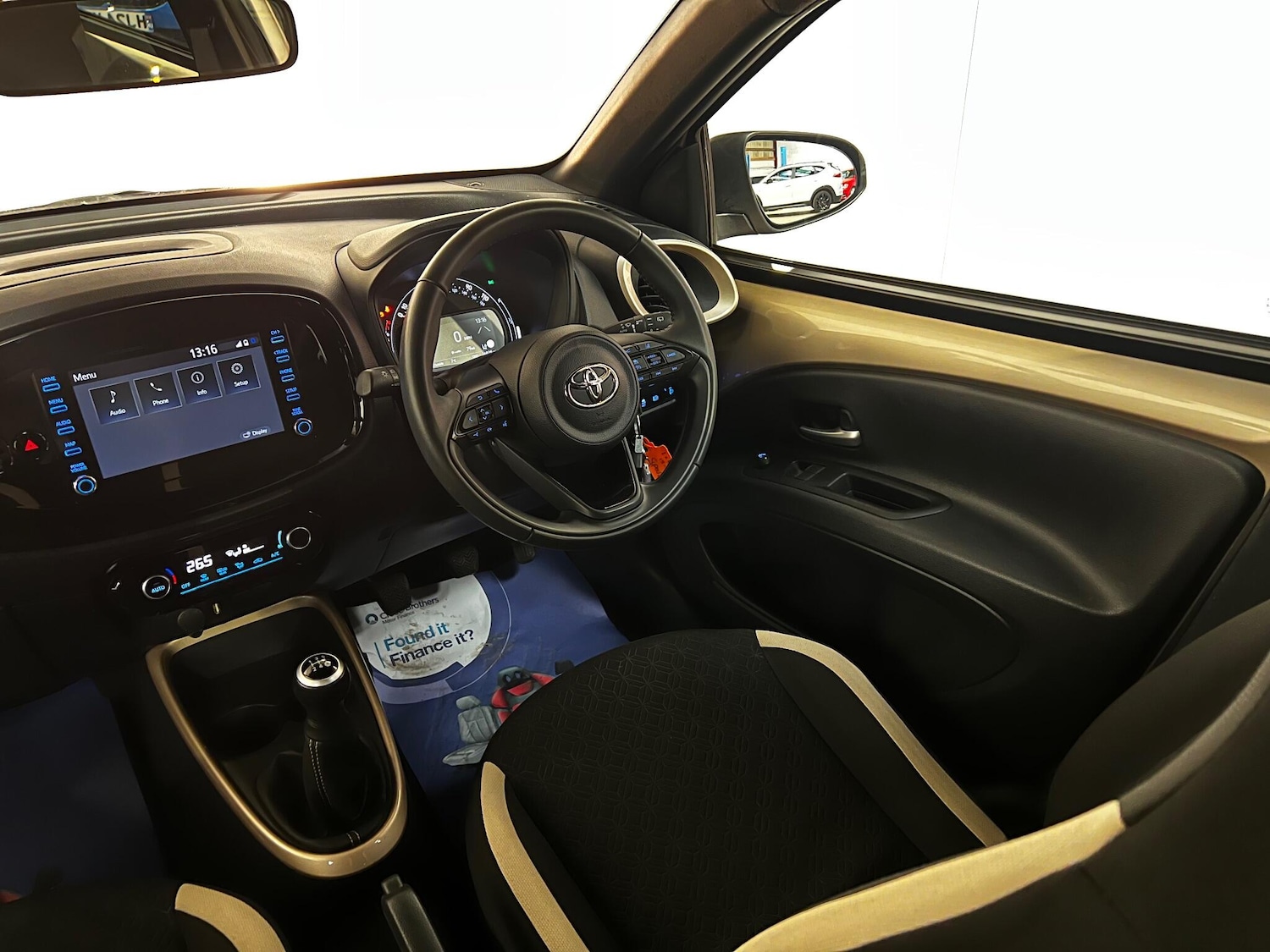 Used Toyota Aygo X 2022 for sale - 77411197: Photo 22