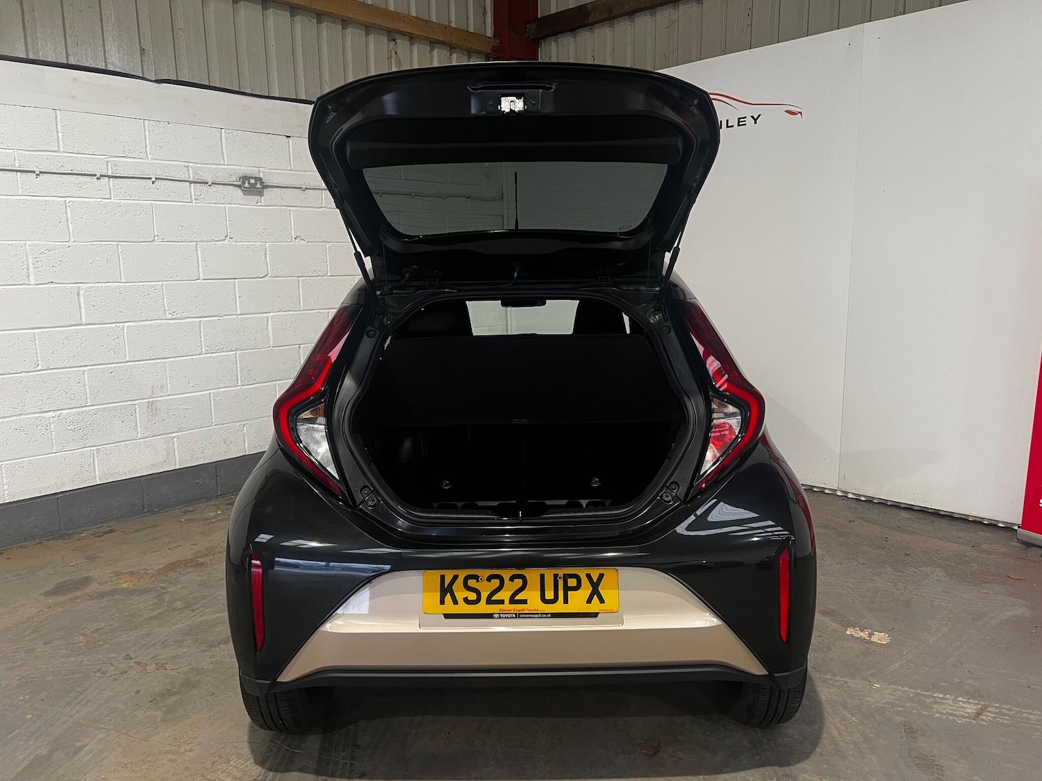 Used Toyota Aygo X 2022 for sale - 77411197: Photo 9