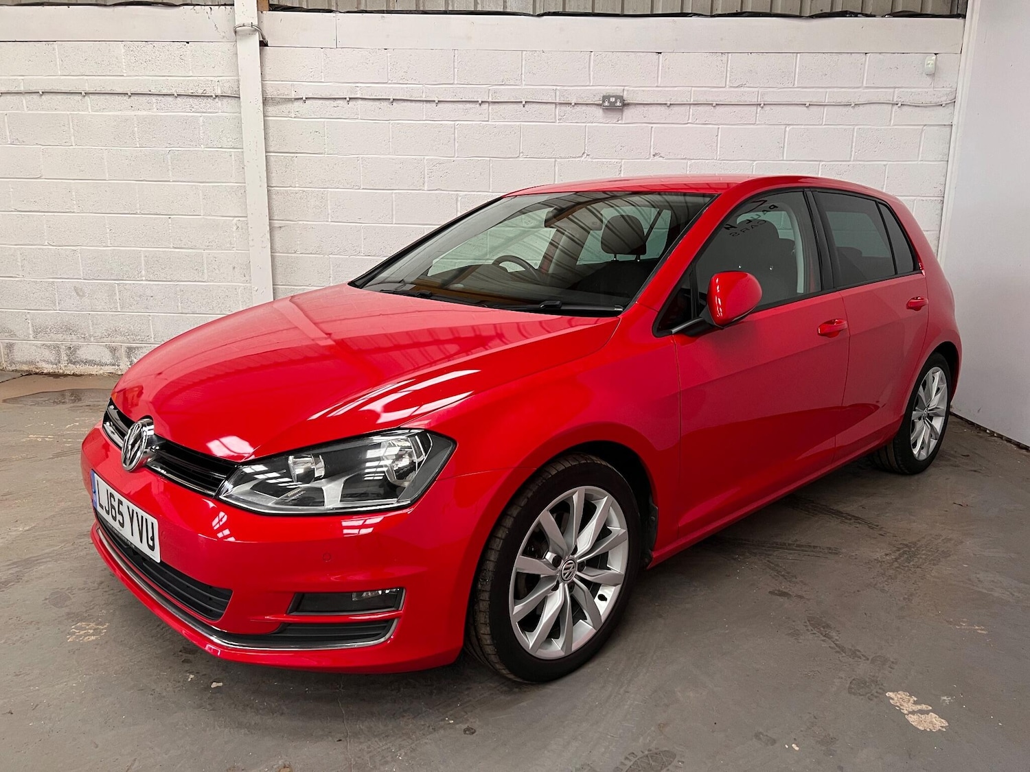 Used Volkswagen Golf 2015 for sale - 77016473: Photo 3