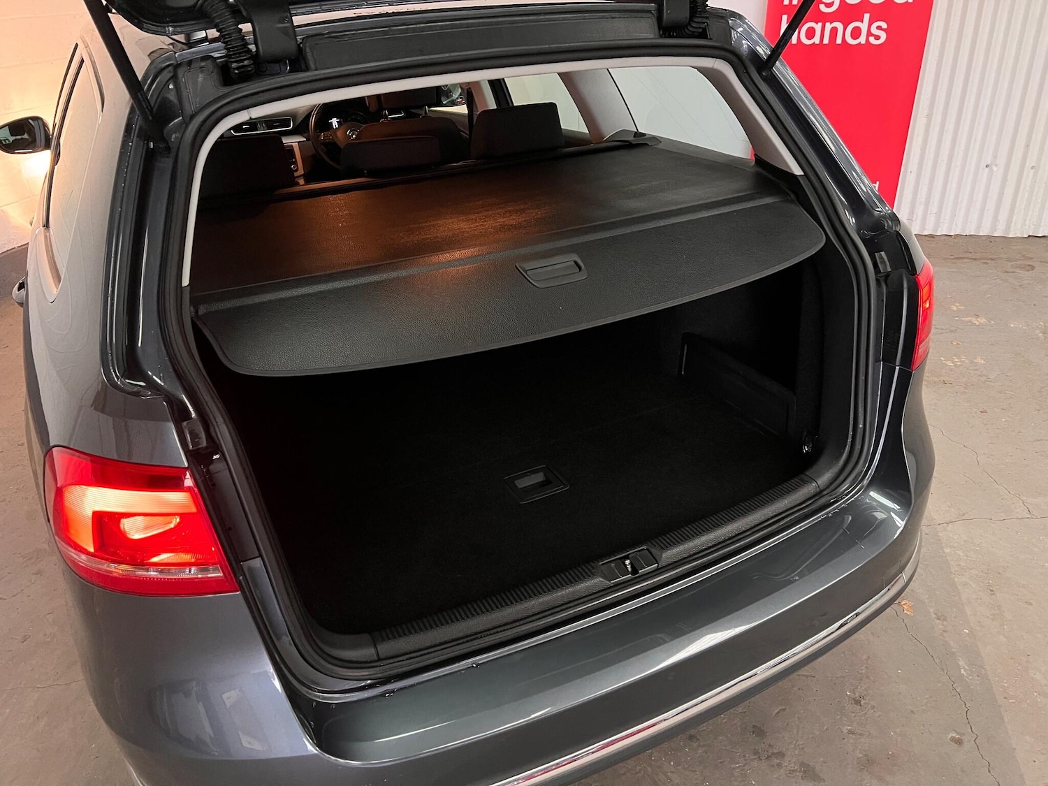 Used Volkswagen Passat 2011 for sale - 77039774: Photo 10