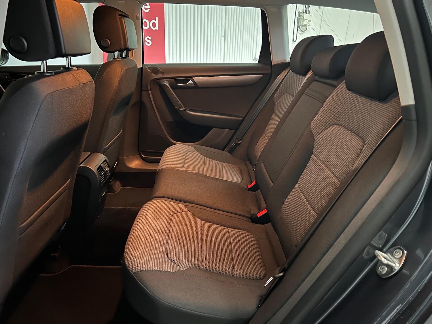 Used Volkswagen Passat 2011 for sale - 77039774: Photo 26