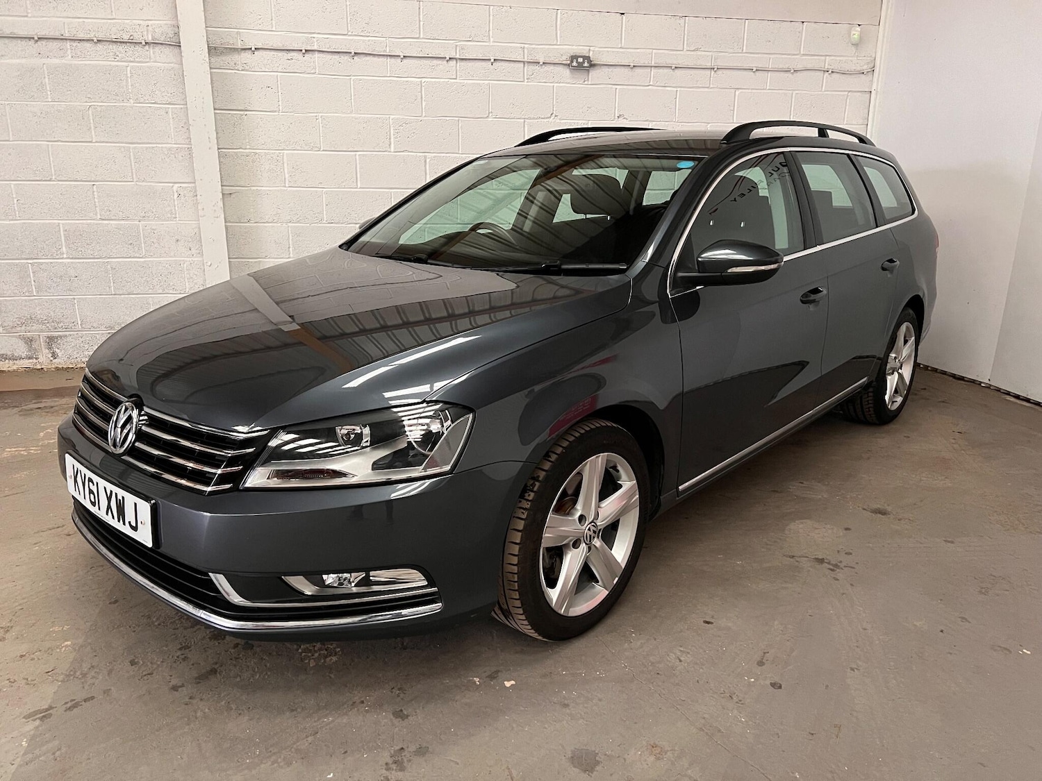 Used Volkswagen Passat 2011 for sale - 77039774: Photo 3