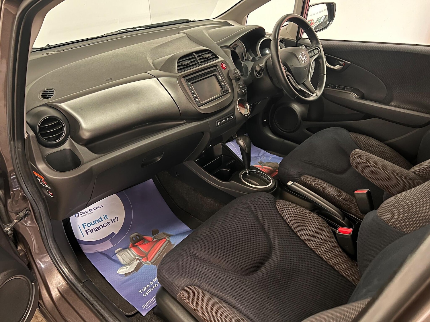 Used Honda Jazz 2015 for sale - 77191693: Photo 15