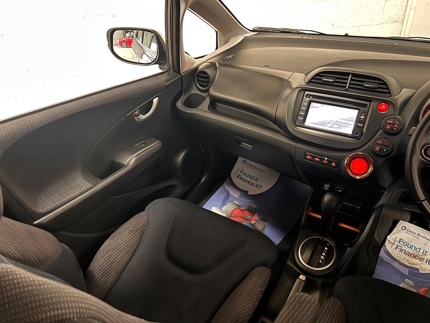 Used Honda Jazz 2015 for sale - 77191693: Photo 17