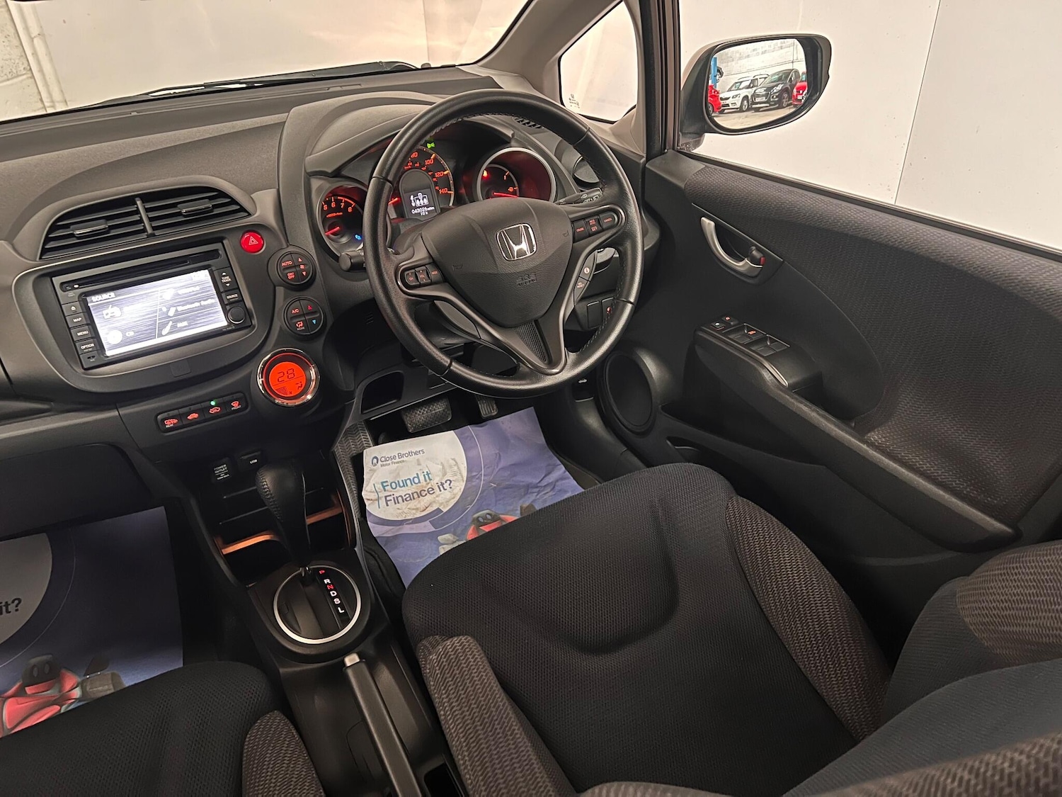 Used Honda Jazz 2015 for sale - 77191693: Photo 19