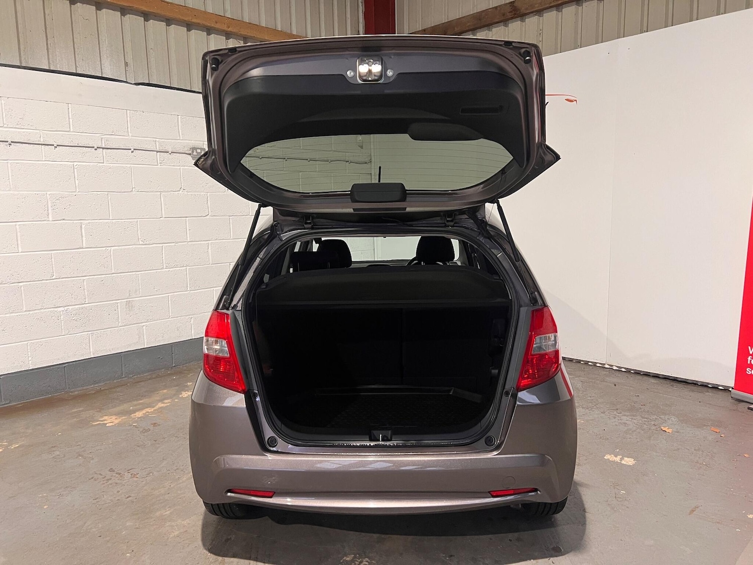 Used Honda Jazz 2015 for sale - 77191693: Photo 8