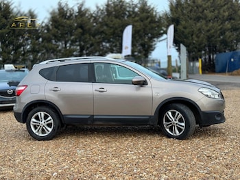 Used Nissan Qashqai 2010 for sale - 79497502: Photo