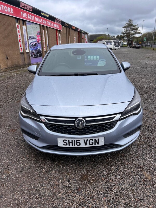 Used Vauxhall Astra 2016 for sale - 75074060: Photo 2