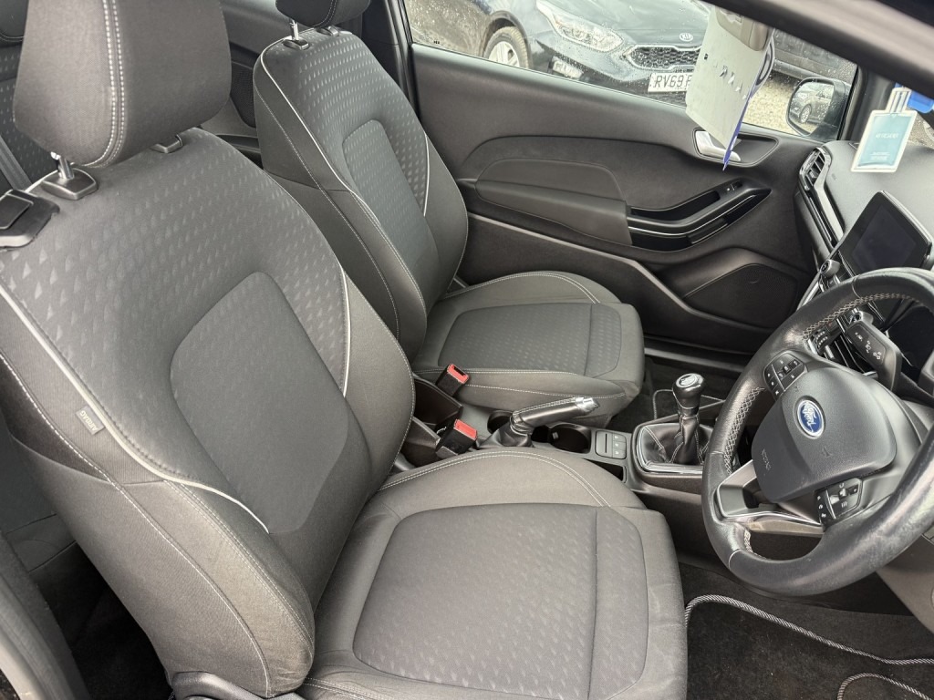 Used Ford Fiesta 2018 for sale - 76673168: Photo 6