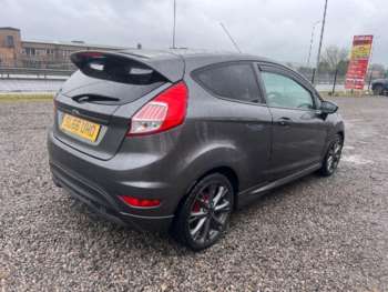 Used Ford Fiesta 2016 for sale - 74720335: Photo