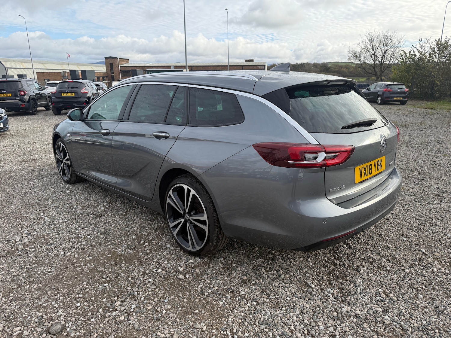 Used Vauxhall Insignia 2018 for sale - 76383272: Photo 5