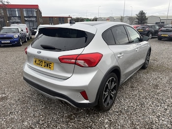 Used Ford Focus 2020 for sale - 76491065: Photo