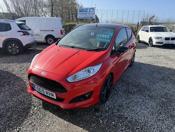 Used Ford Fiesta 2015 for sale - 78552579: Photo