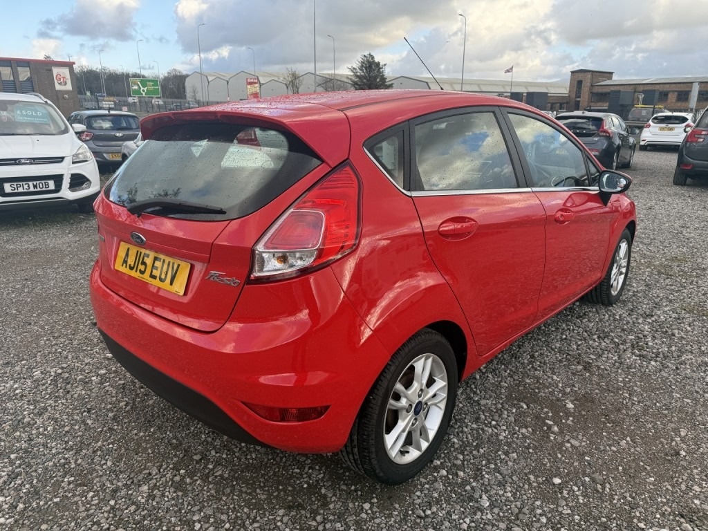Used Ford Fiesta 2015 for sale - 76412437: Photo 3