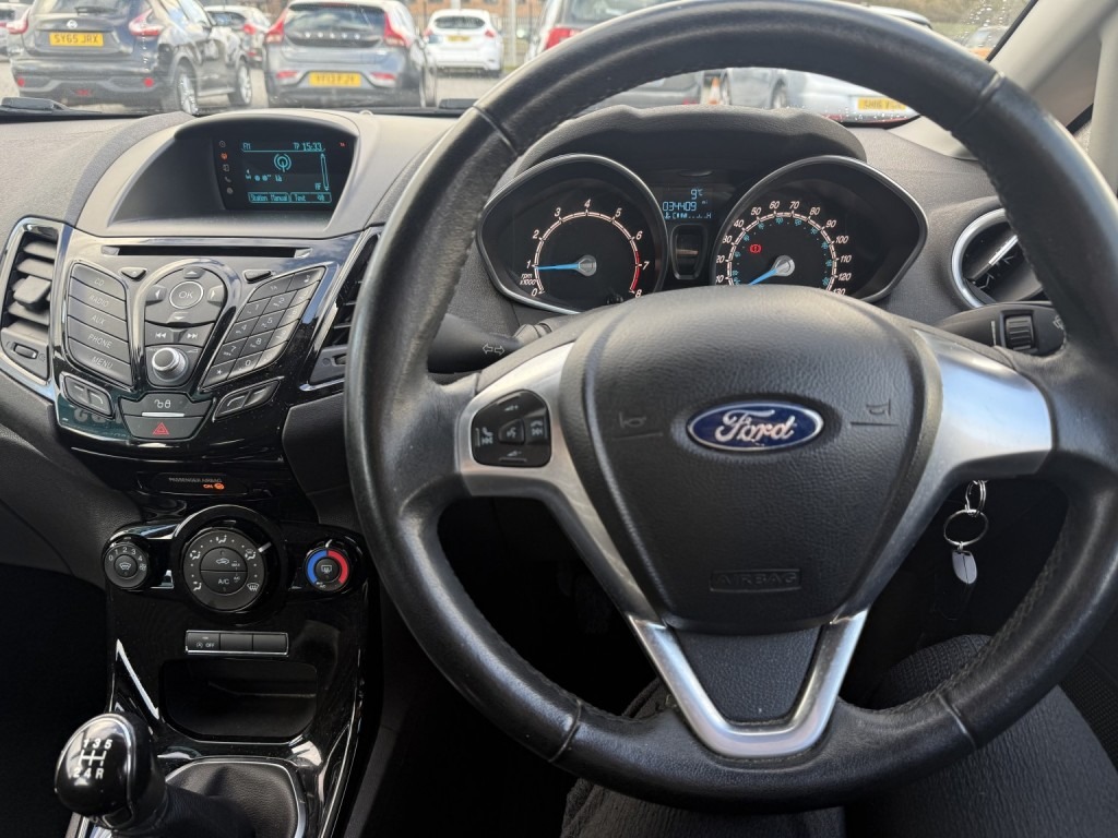 Used Ford Fiesta 2015 for sale - 76412437: Photo 6