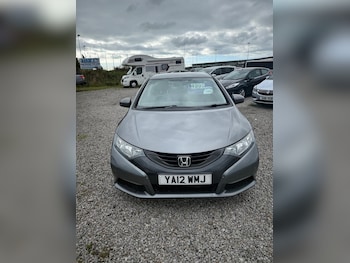Used Honda Civic 2012 for sale - 76101012: Photo 2
