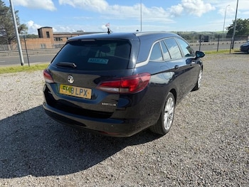 Used Vauxhall Astra 2018 for sale - 75592780: Photo