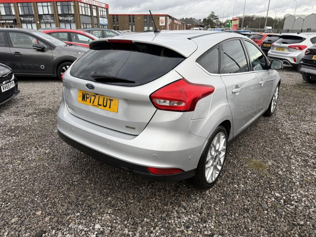 Used Ford Focus 2017 for sale - 76673163: Photo 4