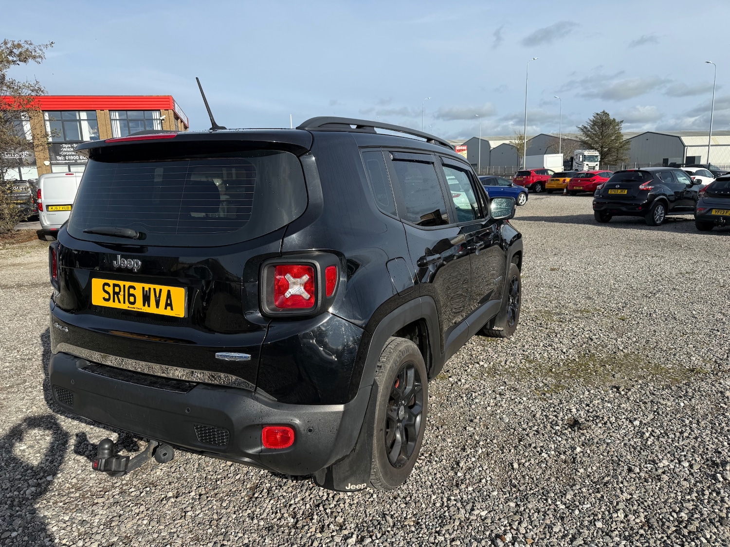Used Jeep Renegade 2016 for sale - 76383262: Photo 4